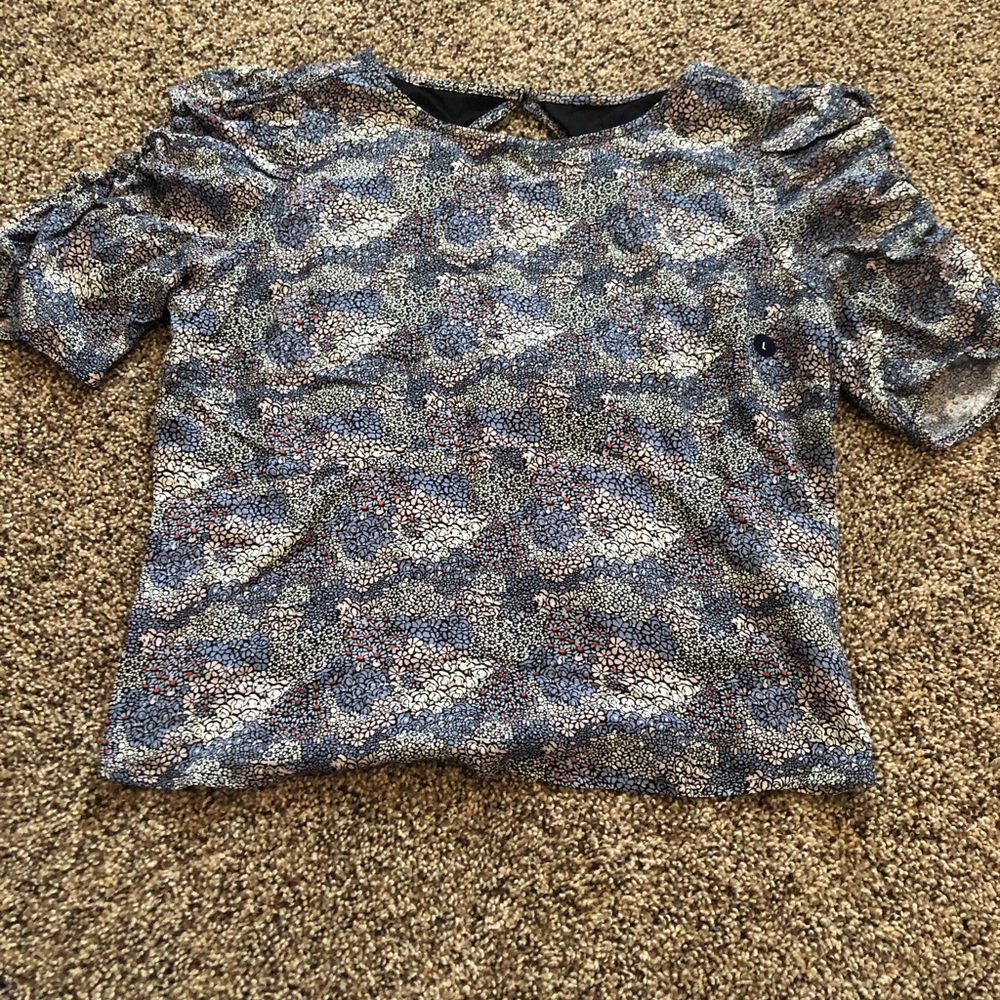 NWT Abercrombie and Fitch floral shirt
